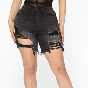 NWT Fashion Nova Distressed Shorts